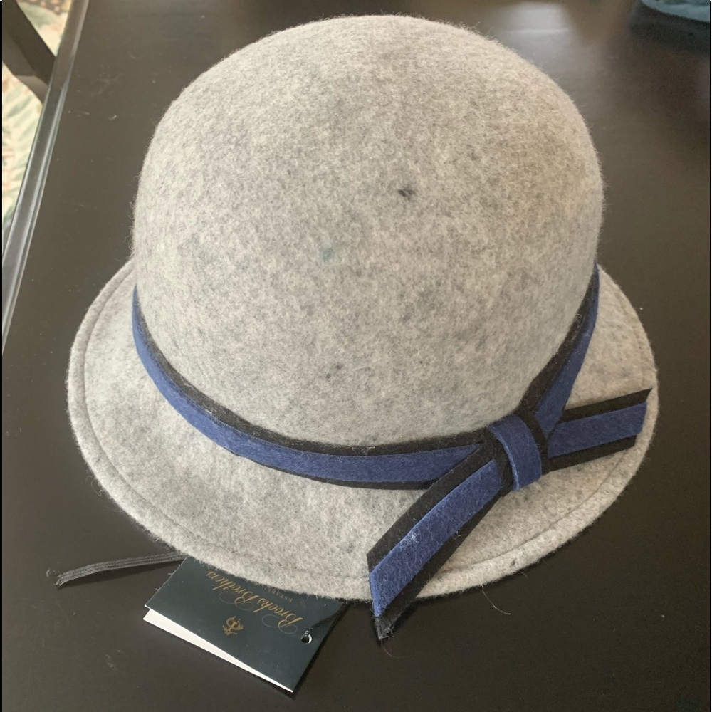 Brooks Brothers Bucket Cloche Hat